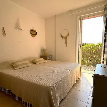 Mini-villa A 5 Minutes De La De Santa Giulia فيلة *